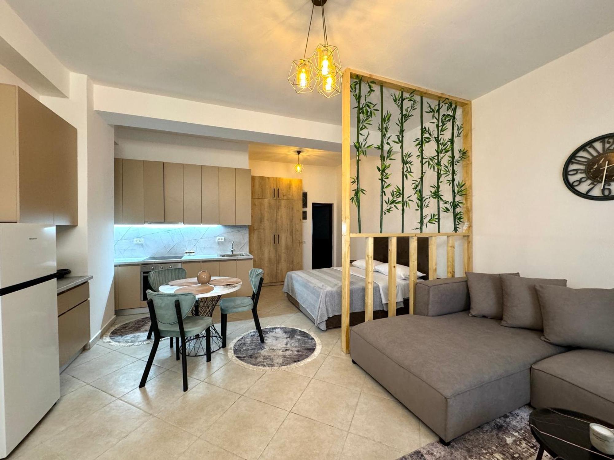 Luxury Apartments In City Center Durrës Exteriör bild