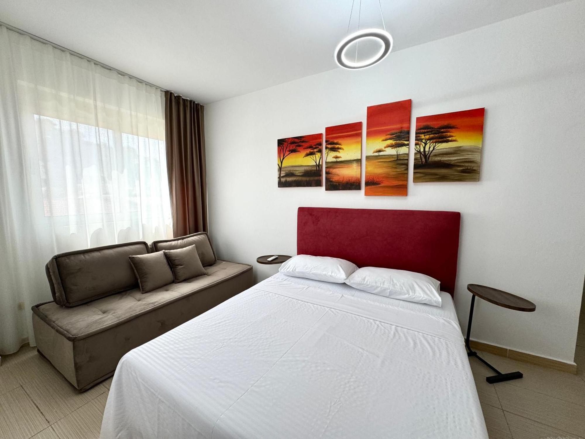 Luxury Apartments In City Center Durrës Exteriör bild